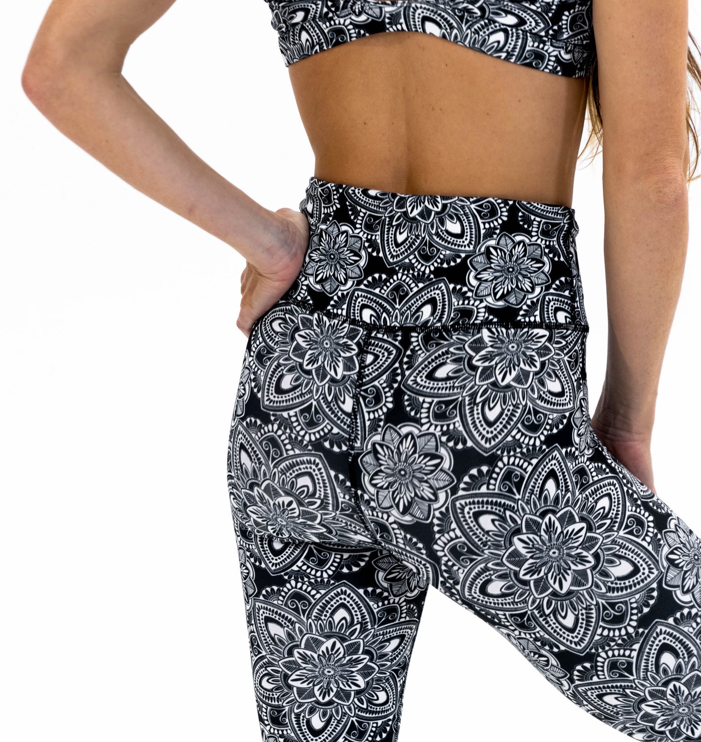 Capri Legging -Black and White Mandala