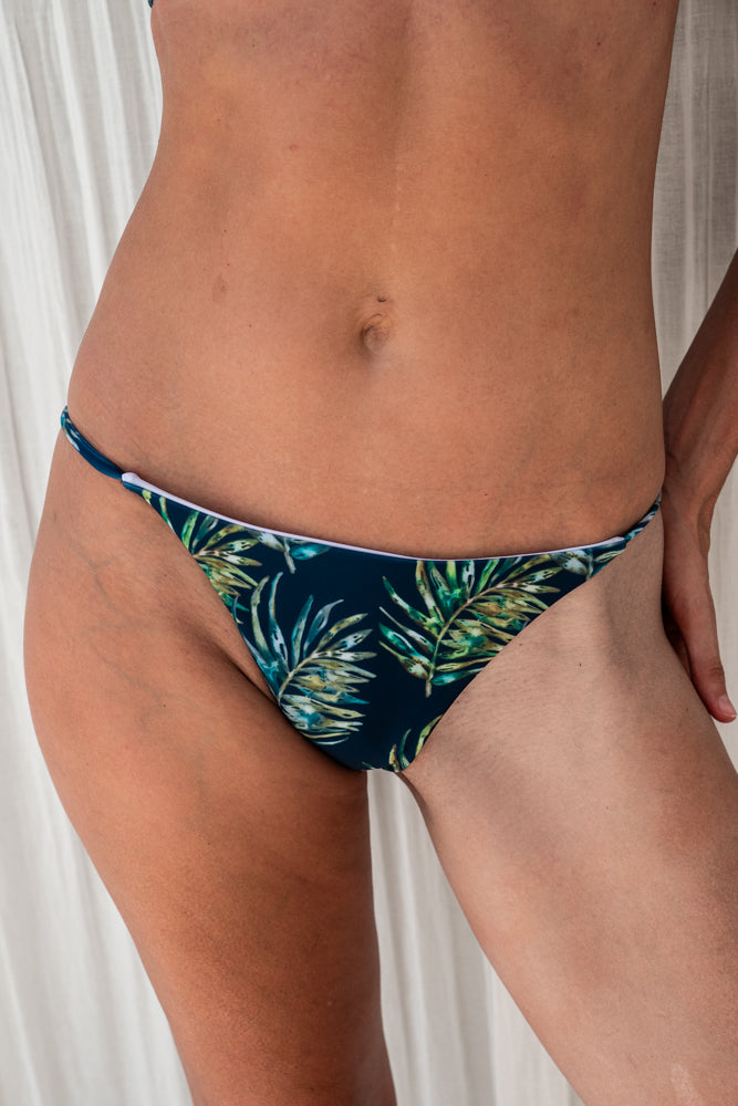 Thong Bikini Bottom - Patterned Leaf Tropical