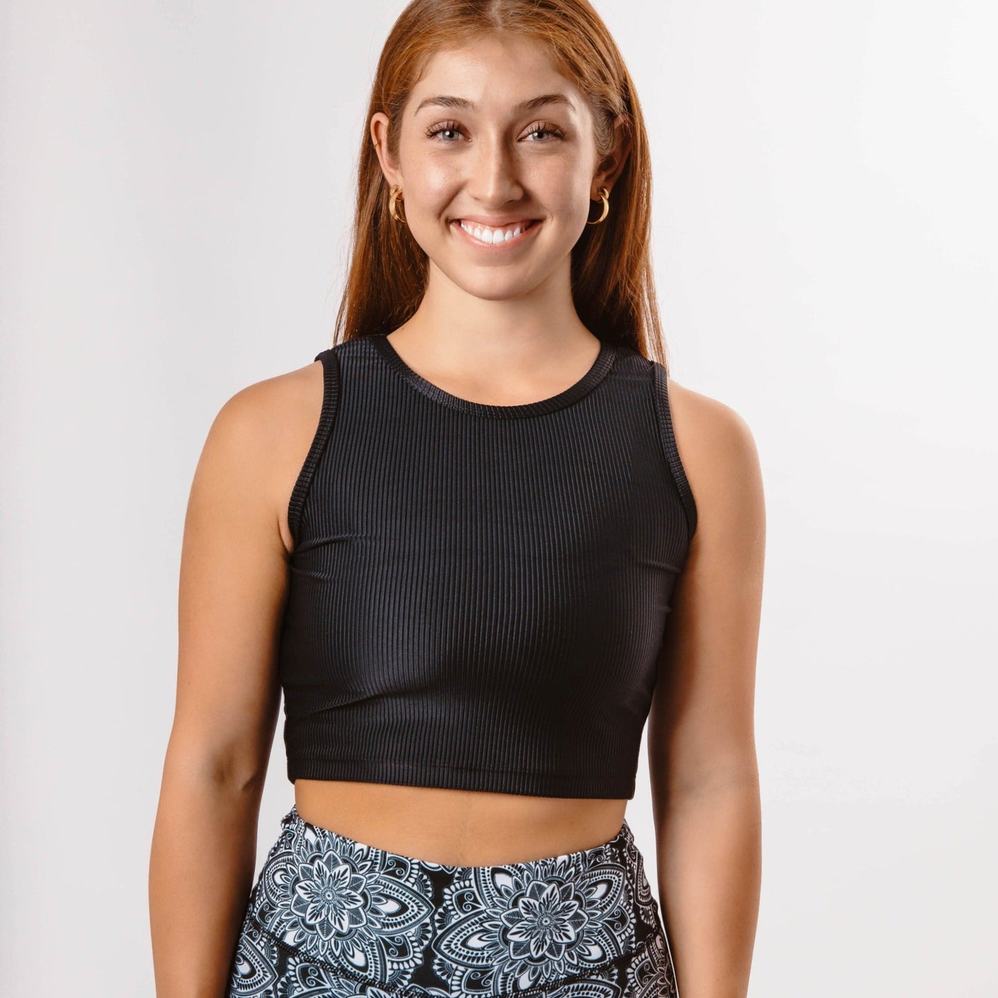 Cropped Tank Tops - Black