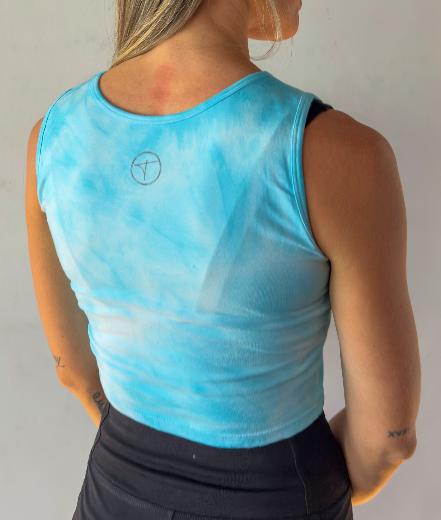 Organic Cotton Cropped Tank Top – Blue Tie Die | Natural Fabric Singlet