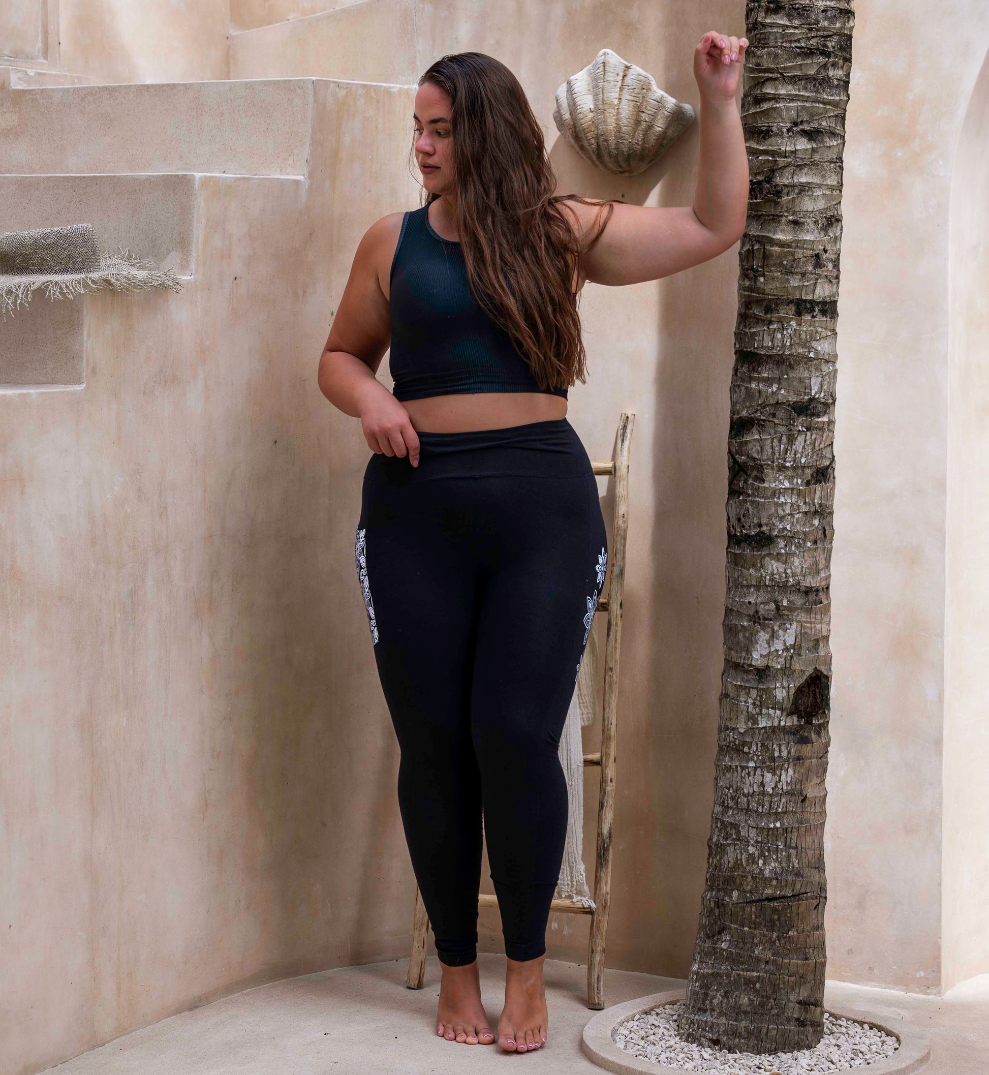 Organic Cotton Pocket Leggings – Black with Mandala Print – view 12
